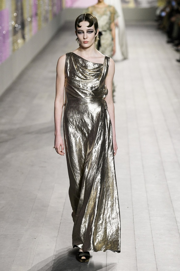 مجموعة Dior للتصاميم الراقية لموسم ربيع وصيف 2023... حِرفة أساسها الفكر