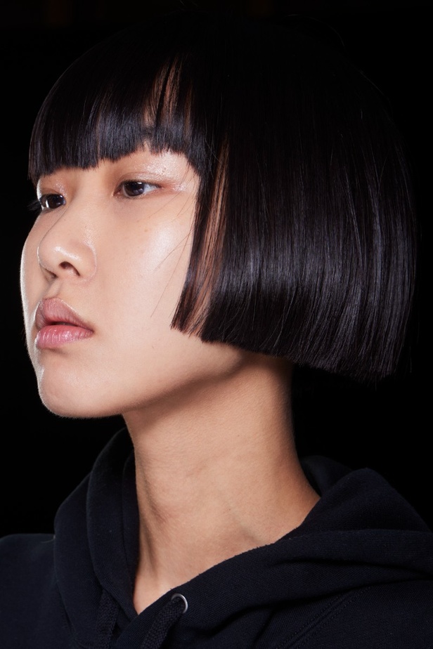 اطلالات جمالية من مجموعة إيلي صعب