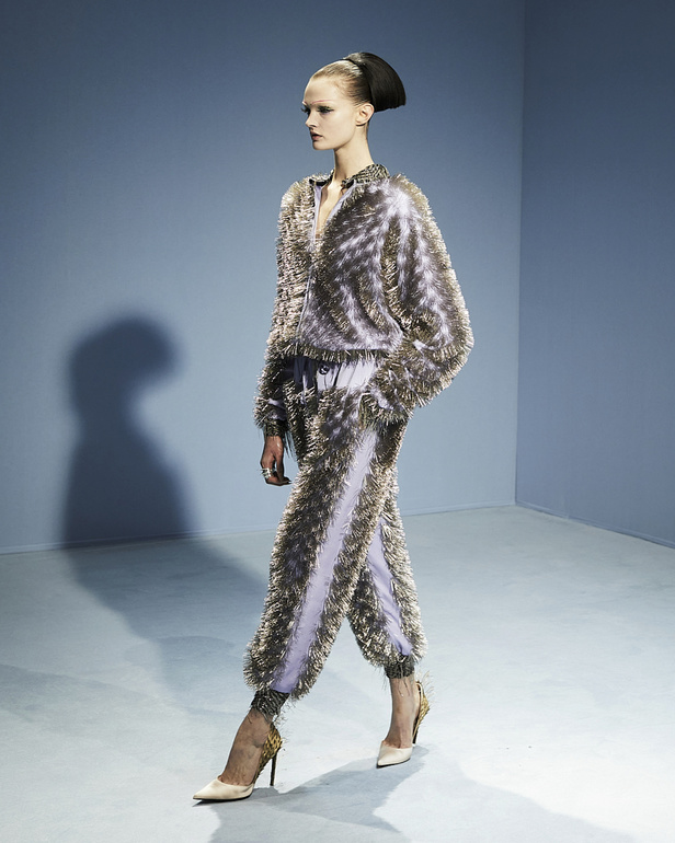 مجموعة Jean Paul Gaultier للهوت كوتور.. تصاميم حيوية للمرأة العصرية