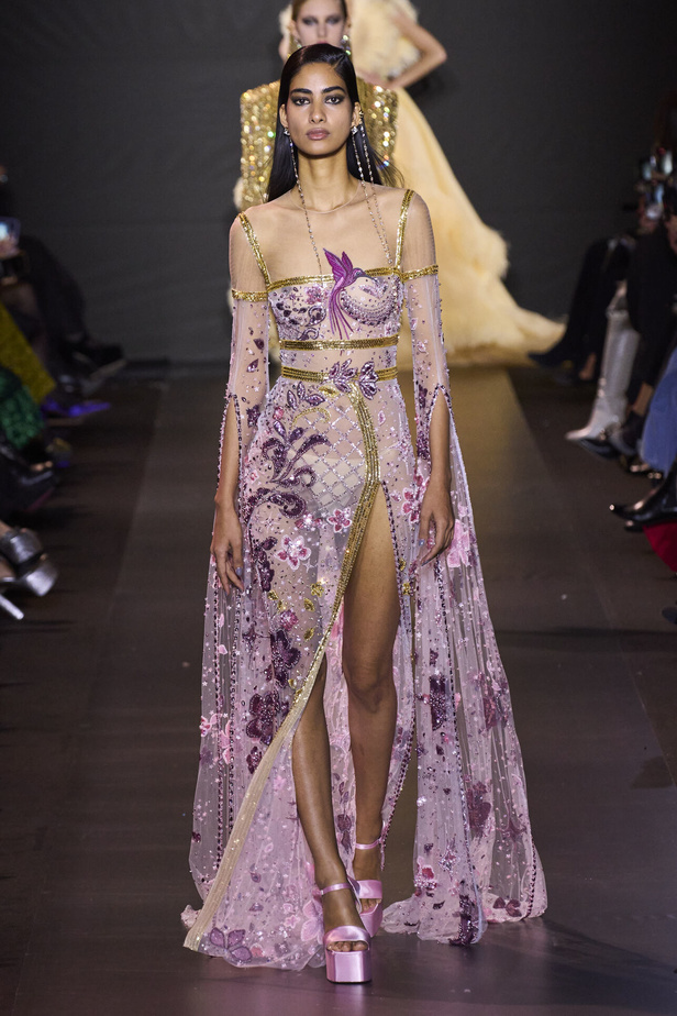 مجموعة جورج حبيقة للهوت كوتور 2023.. فخامة الشك والاناقة التي لا تزول