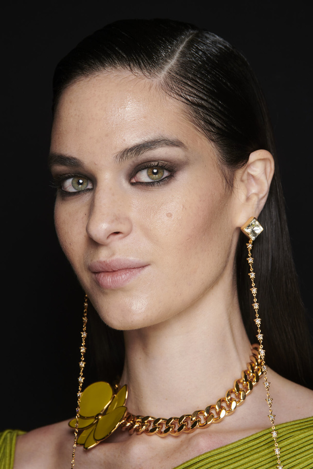 مجموعة جورج حبيقة للهوت كوتور 2023.. فخامة الشك والاناقة التي لا تزول