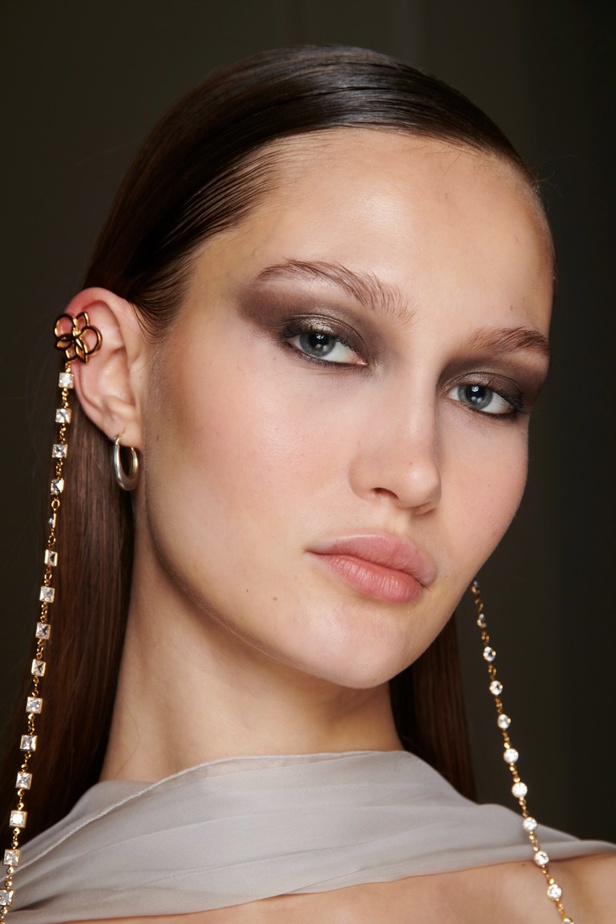 اطلالات جمالية من عرض جورج حبيقة للهوت كوتور 2023