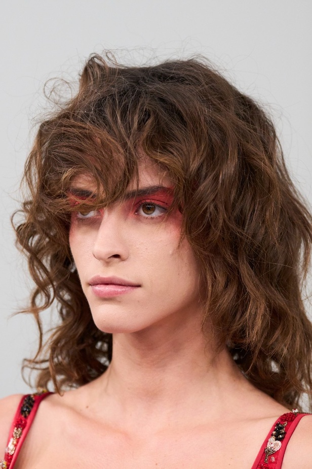 اطلالات جمالية من عرض مجموعة Alexis Mabille للهوت كوتور