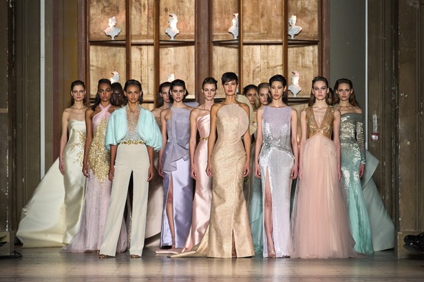 مجموعة رامي العلي للتصاميم الراقية: قصيدة تتغنّى بالمهارة الحرفية المثالية والتنفيذ الدقيق