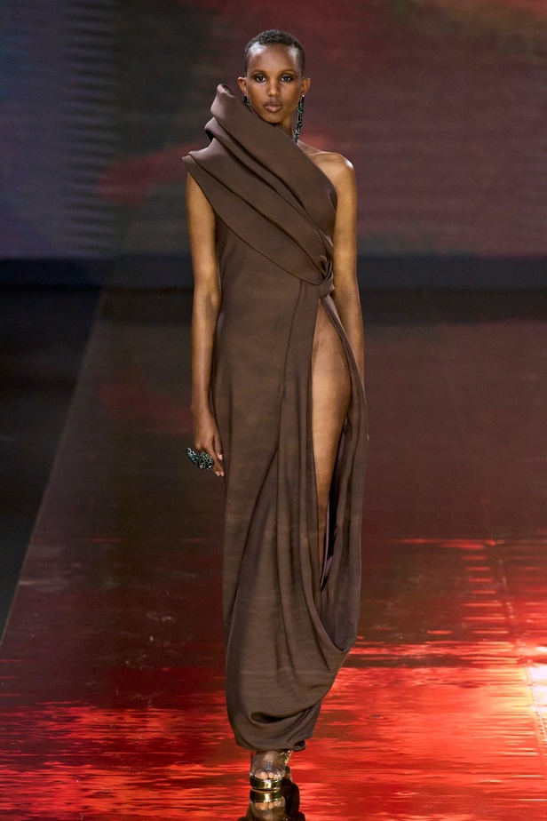 إرث البرازيل يلهم ستيفان رولاند في مجموعته الكوتور لربيع وصيف 2023 