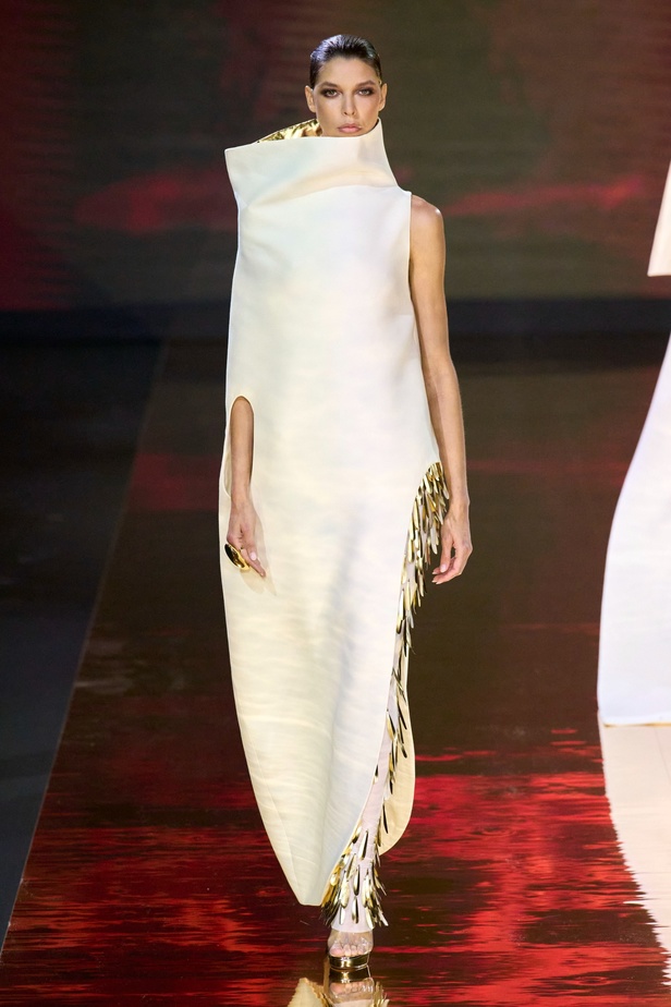 إرث البرازيل يلهم ستيفان رولاند في مجموعته الكوتور لربيع وصيف 2023 