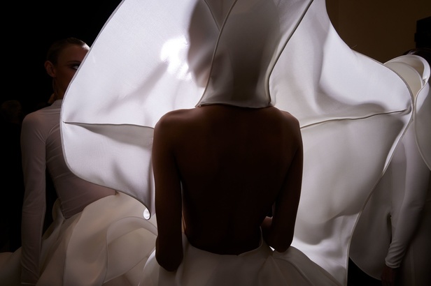 إرث البرازيل يلهم ستيفان رولاند في مجموعته الكوتور لربيع وصيف 2023 