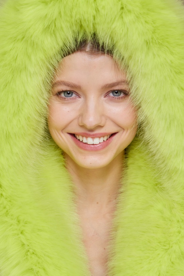 اطلالات جمالية مجموعة الكسندر فوتييه للهوت كوتو لربيع وصيف 2023