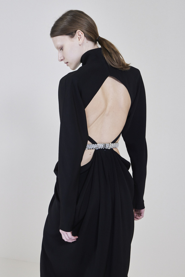 مجموعة الكسندر فوتييه للهوت كوتو لربيع وصيف 2023