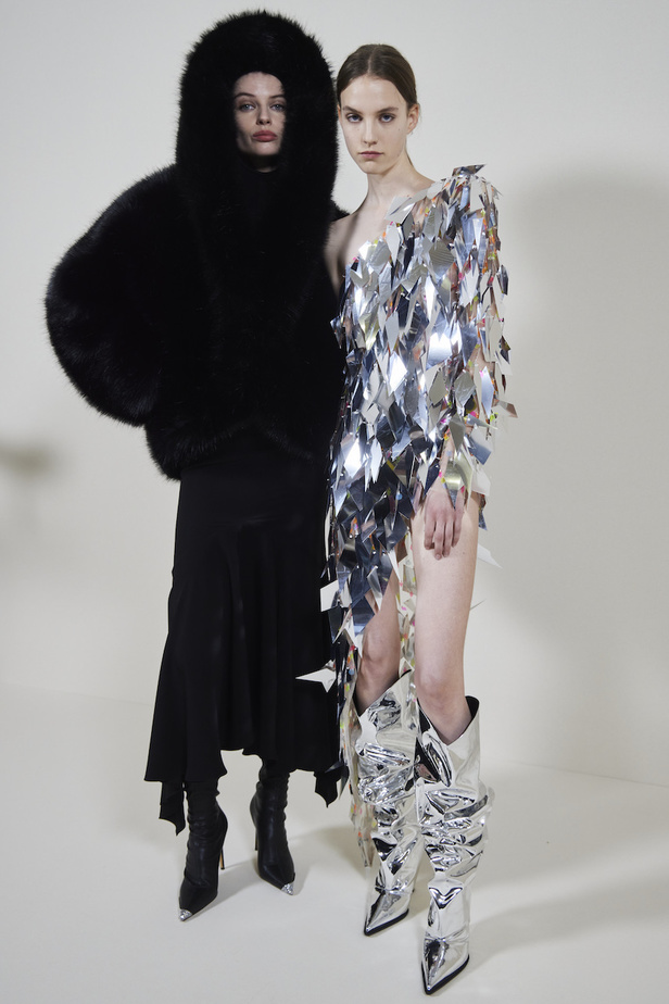 مجموعة الكسندر فوتييه للهوت كوتو لربيع وصيف 2023