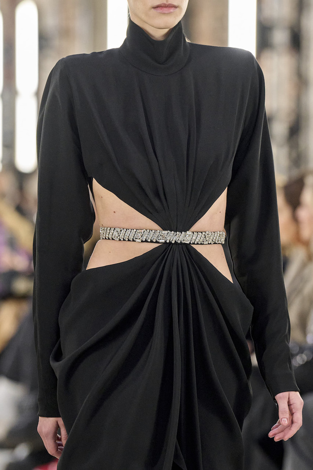 مجموعة الكسندر فوتييه للهوت كوتو لربيع وصيف 2023