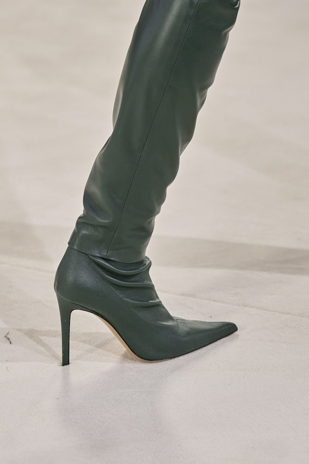 مجموعة الكسندر فوتييه للهوت كوتو لربيع وصيف 2023