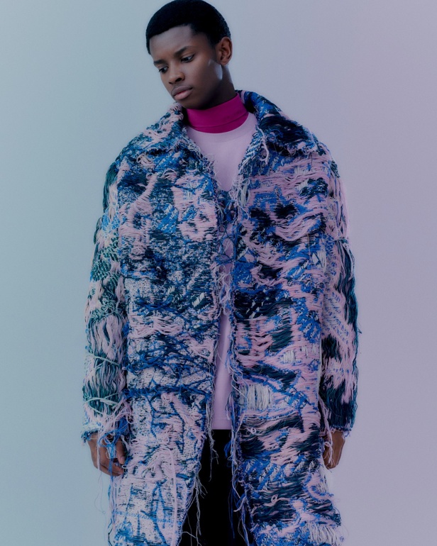 علامة القاسمي تسدل الستار عن مجموعتها الجديدة لموسم خريف وشتاء 2023 وتطلّ بنهجٍ أكثر شمولاً