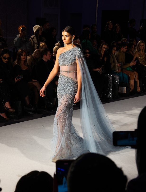 مجموعة الألبسة الراقية لدار Atelier Zuhra لخريف وشتاء 2023