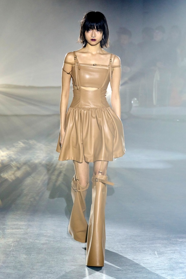 مجموعة Adeam لخريف وشتاء 2023-2024.