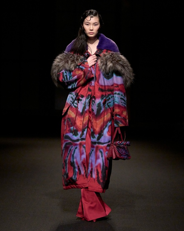 مجموعة Altuzarra لخريف وشتاء 2023-2024