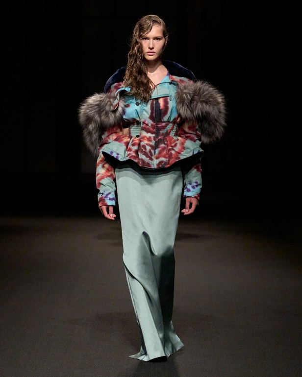 مجموعة Altuzarra لخريف وشتاء 2023-2024