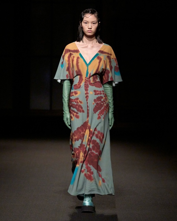 مجموعة Altuzarra لخريف وشتاء 2023-2024