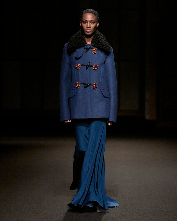 مجموعة Altuzarra لخريف وشتاء 2023-2024