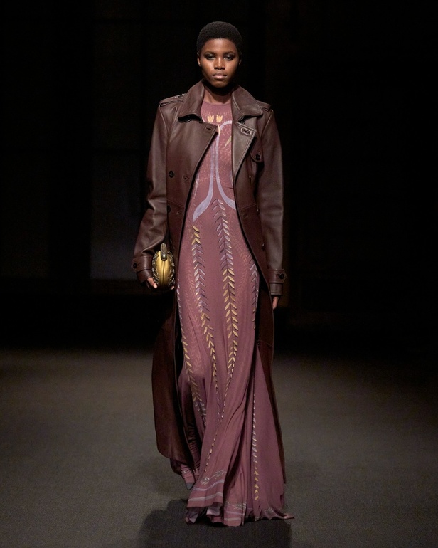 مجموعة Altuzarra لخريف وشتاء 2023-2024