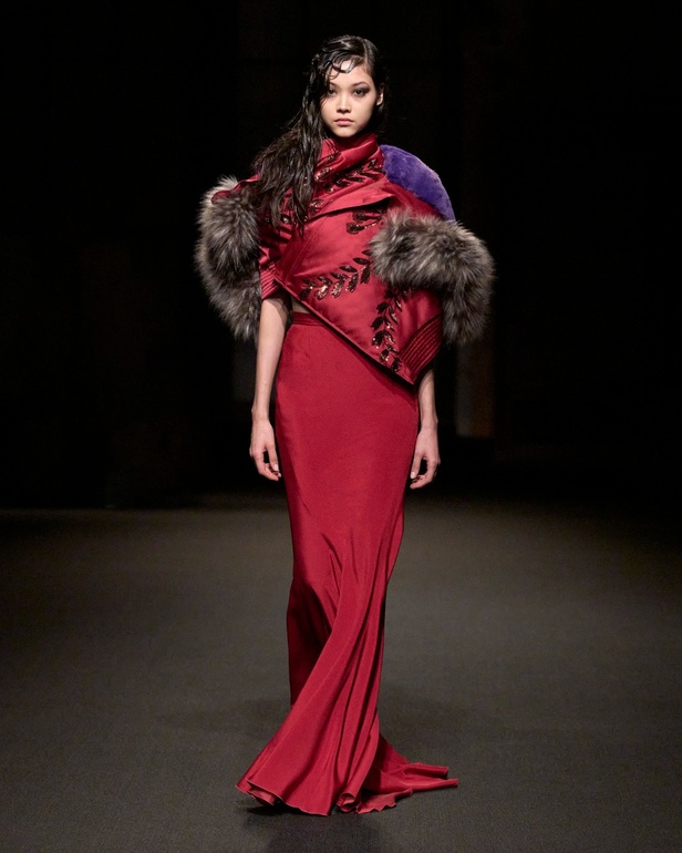 مجموعة Altuzarra لخريف وشتاء 2023-2024