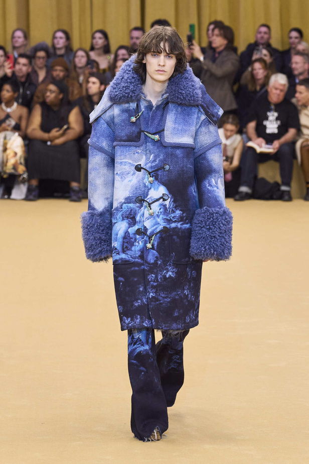 مجموعة Roberto Cavalli لخريف وشتاء 2024 في ميلانو