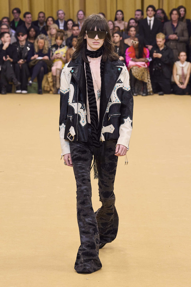 مجموعة Roberto Cavalli لخريف وشتاء 2024 في ميلانو