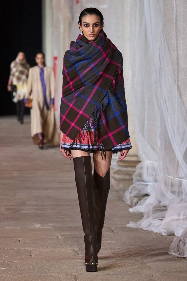 مجموعة Etro لخريف وشتاء 2023