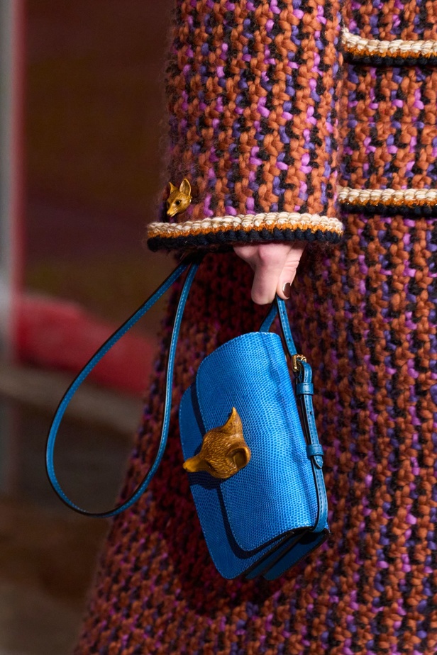 مجموعة Etro لخريف وشتاء 2023... عودة إلى الجذور واعتناق إرث المنسوجات الخاص بالدار 