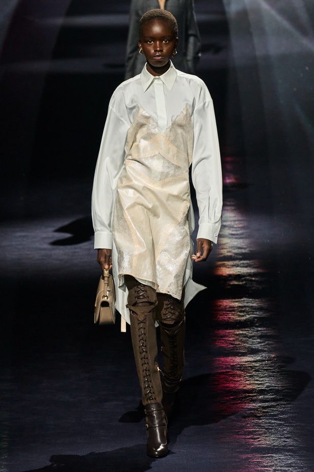 مجموعة Fendi لموسم خريف وشتاء 2023-2024