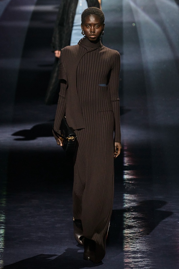 مجموعة Fendi لموسم خريف وشتاء 2023-2024