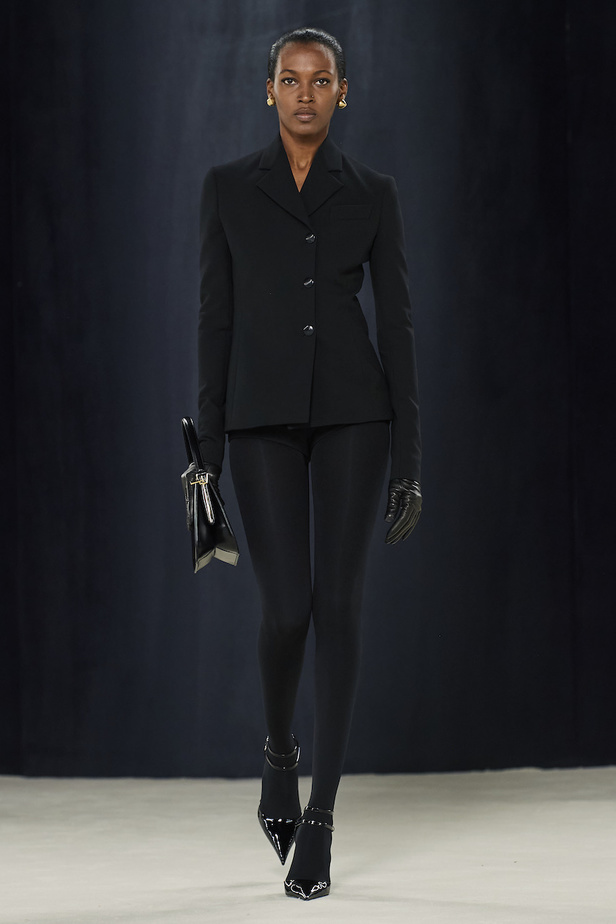 من مجموعة Ferragamo لموسم خريف وشتاء 2023-2024