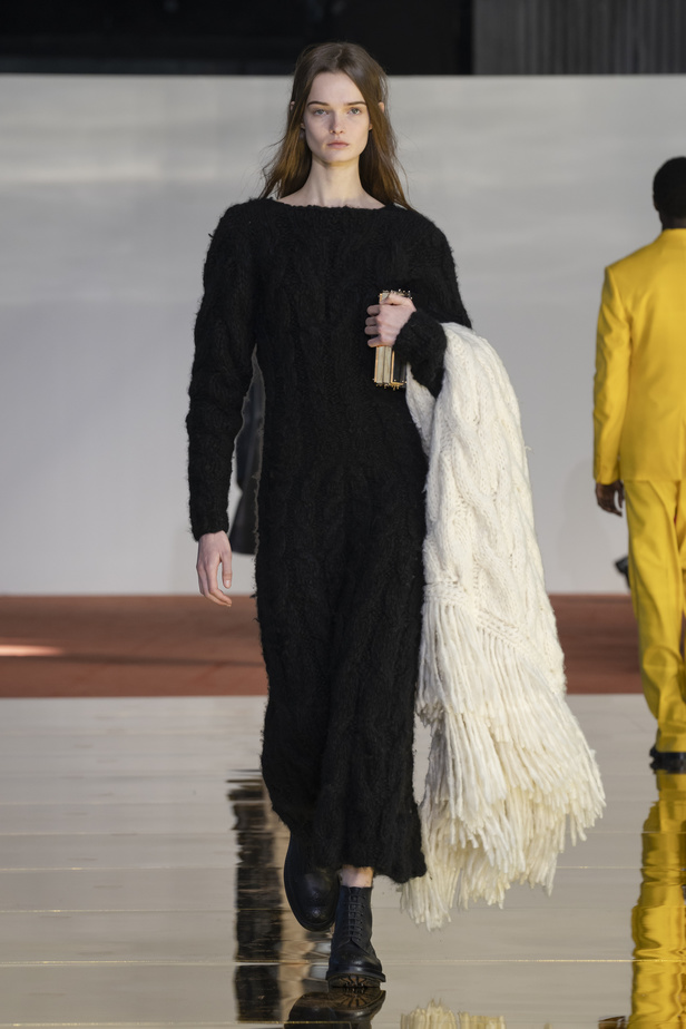 مجموعة Gabriela Hearst لخريف وشتاء 2024 