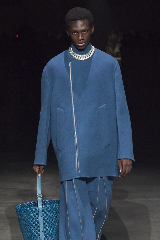 مجموعة Jil Sander عكست تصاميم أكثر جرأة مع الحفاظ على البساطة