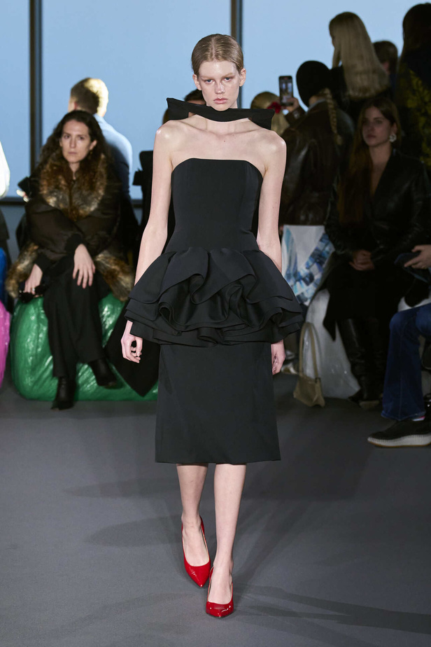 مجموعة Christopher Kane لخريف وشتاء 2024 في لندن