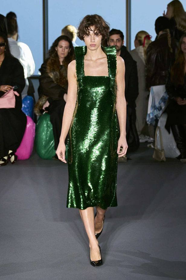 مجموعة Christopher Kane لخريف وشتاء 2024 في لندن