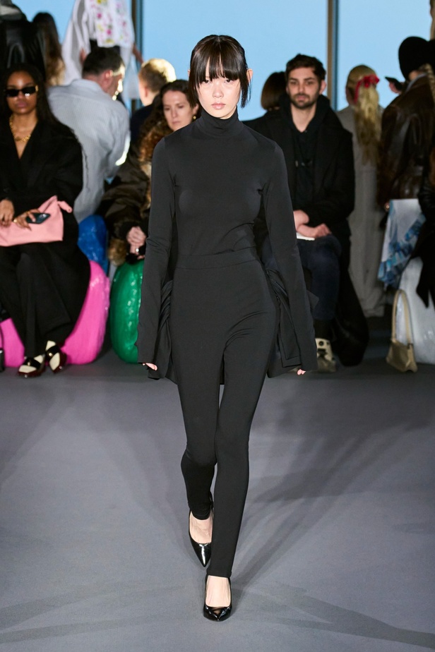 مجموعة Christopher Kane لخريف وشتاء 2023-2024