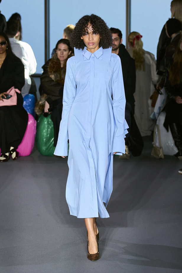 مجموعة Christopher Kane لخريف وشتاء 2024 في لندن