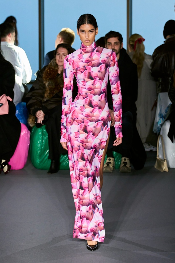 مجموعة Christopher Kane لخريف وشتاء 2023-2024