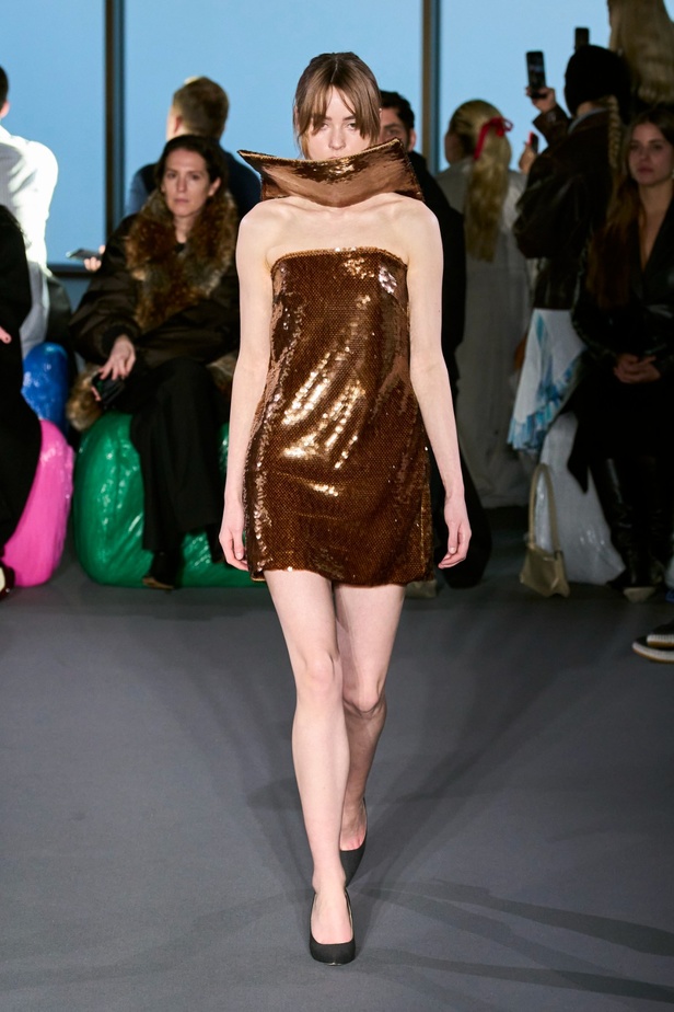 مجموعة Christopher Kane لخريف وشتاء 2023-2024