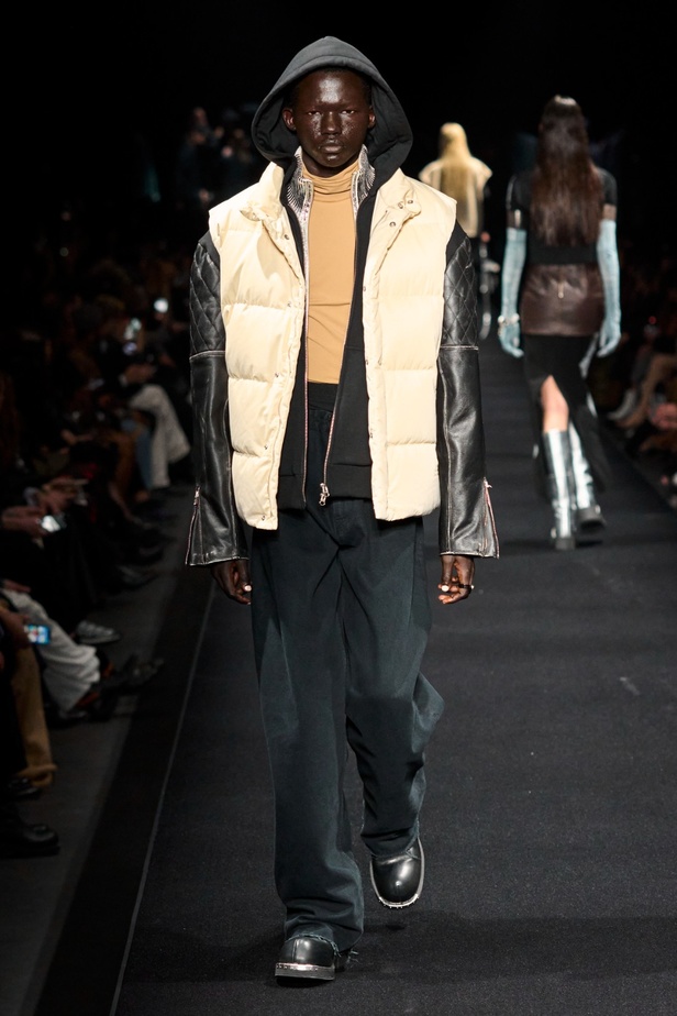 مجموعة MM6 Maison Margiela لخريف وشتاء 2023