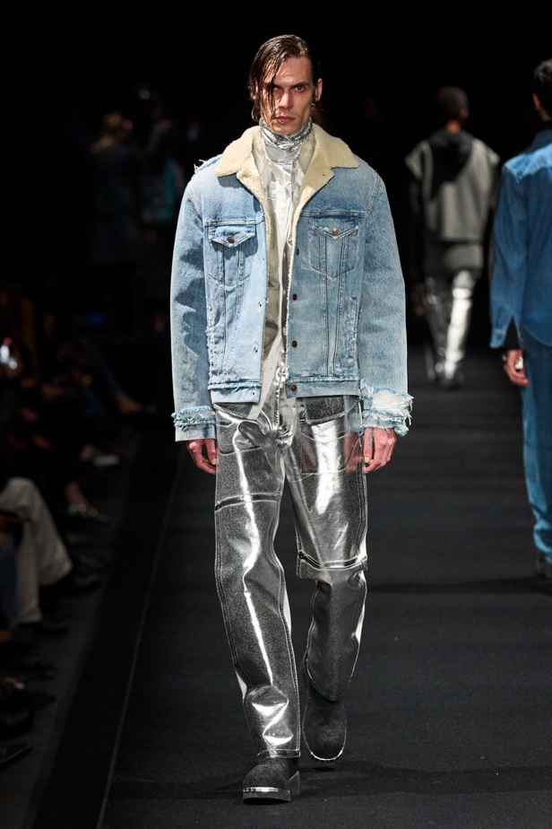 مجموعة MM6 Maison Margiela لخريف وشتاء 2023