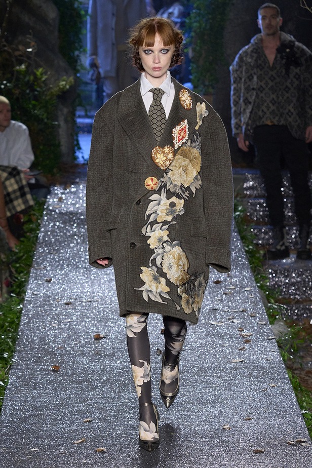 من مجموعة أنطونيو ماراس لموسم خريف وشتاء2023-2024