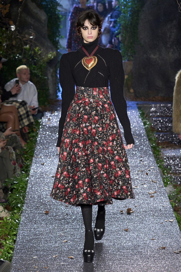 من مجموعة أنطونيو ماراس لموسم خريف وشتاء2023-2024