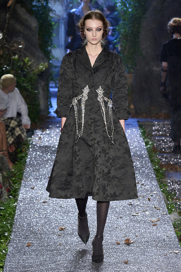 من مجموعة أنطونيو ماراس لموسم خريف وشتاء2023-2024