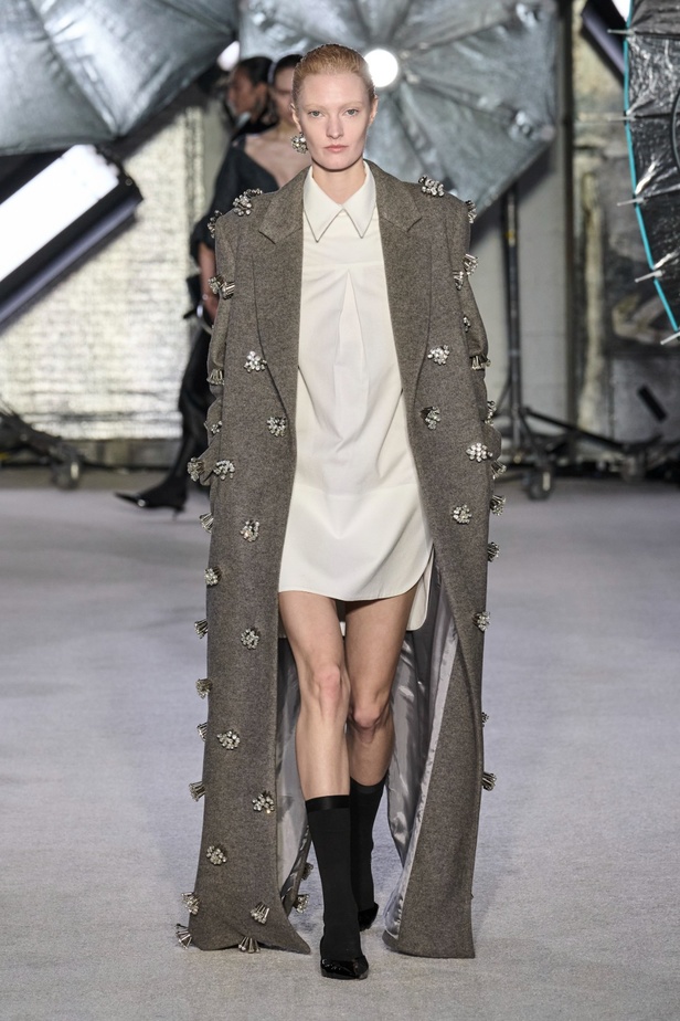 مجموعة براندون ماكسويل لخريف وشتاء 2023-2024