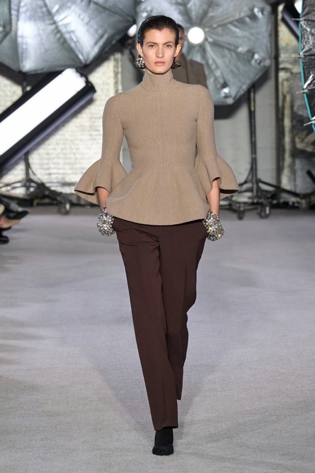 مجموعة براندون ماكسويل لخريف وشتاء 2023-2024