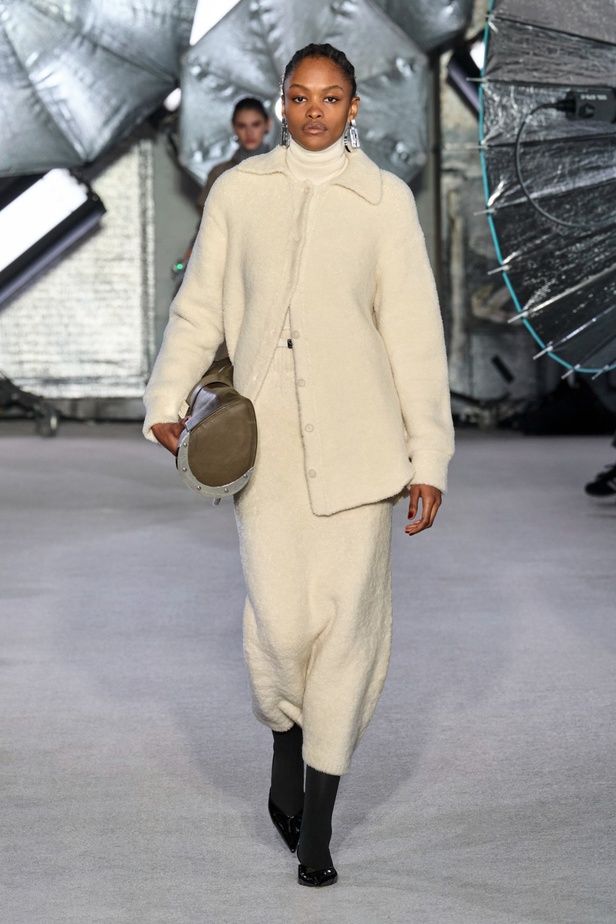 مجموعة براندون ماكسويل لخريف وشتاء 2023-2024