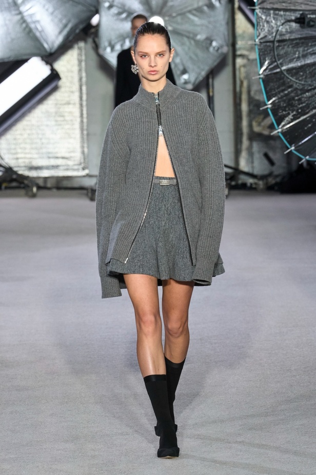 مجموعة براندون ماكسويل لخريف وشتاء 2023-2024