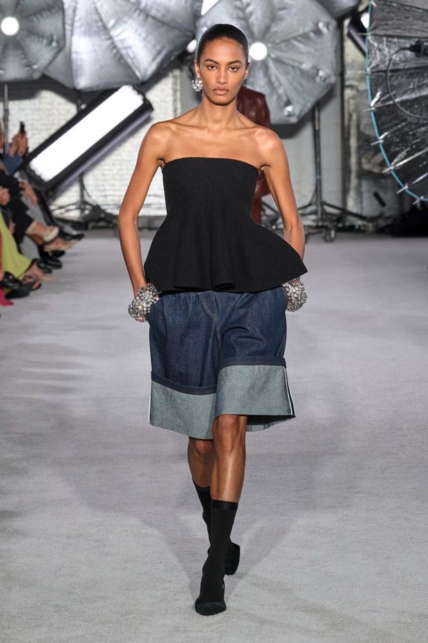 مجموعة براندون ماكسويل لخريف وشتاء 2023-2024